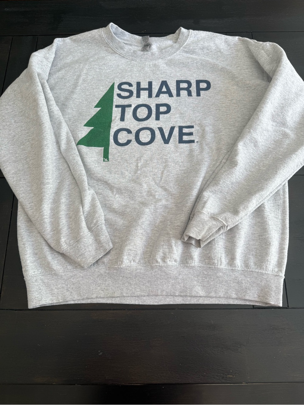 Sharp Top Cove Crewneck Sweatshirt